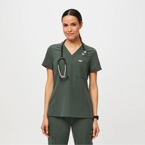 Catarina One-Pocket Scrub Top - GREEN